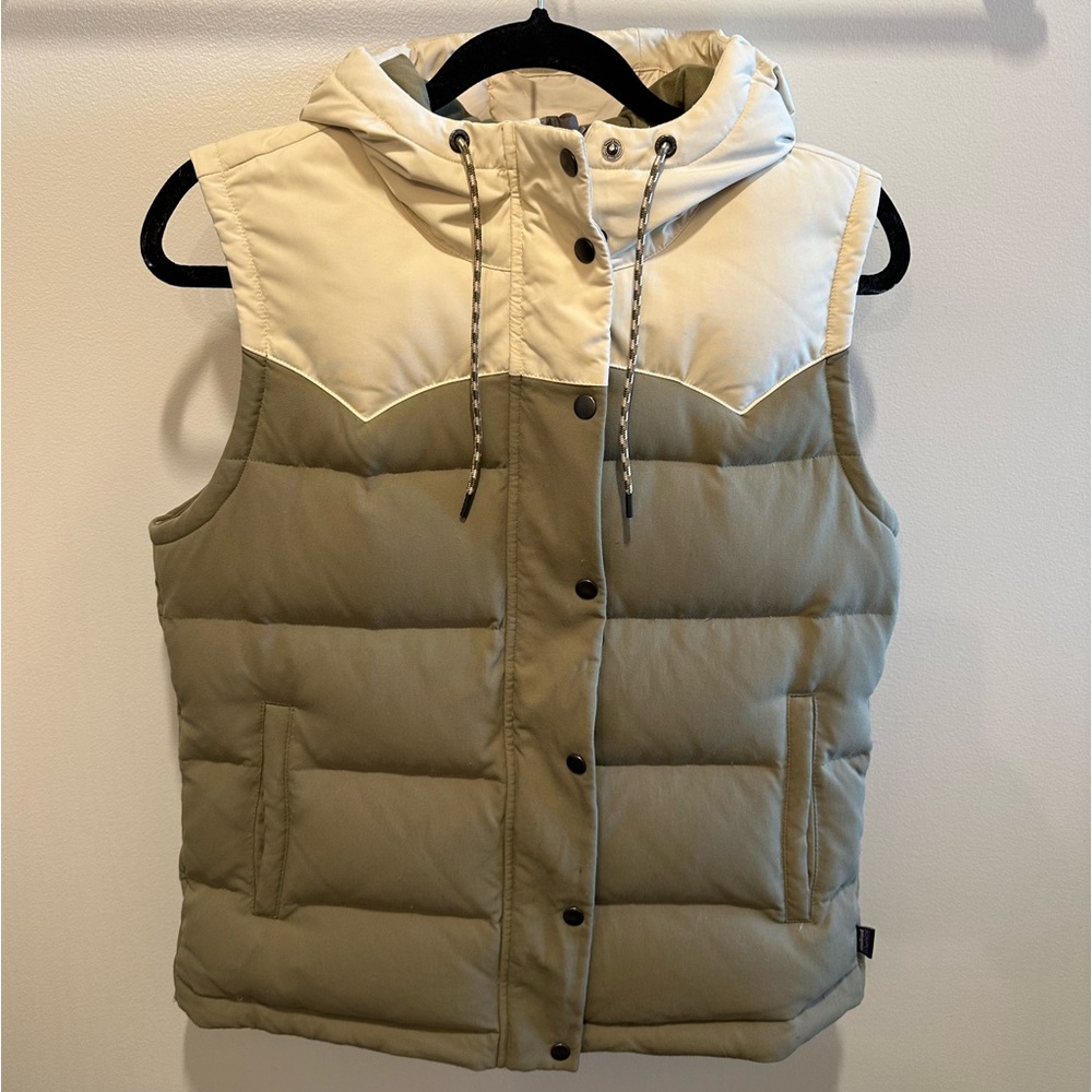 Patagonia Two-Tone Hooded Vest - Cream and Tan